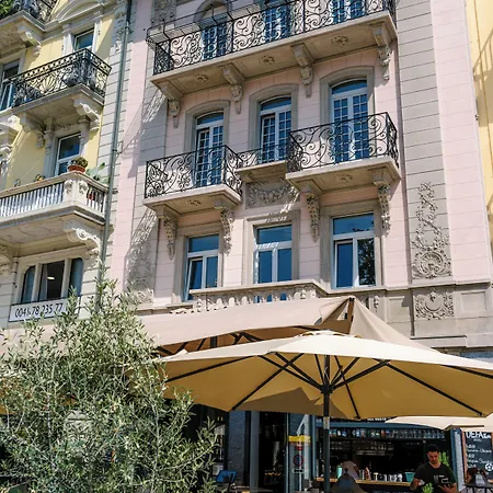Seven Town House Boutique Hotel-3